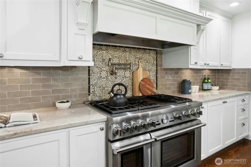 Property photo for 25432 Se 28th Street, Sammamish photo 10