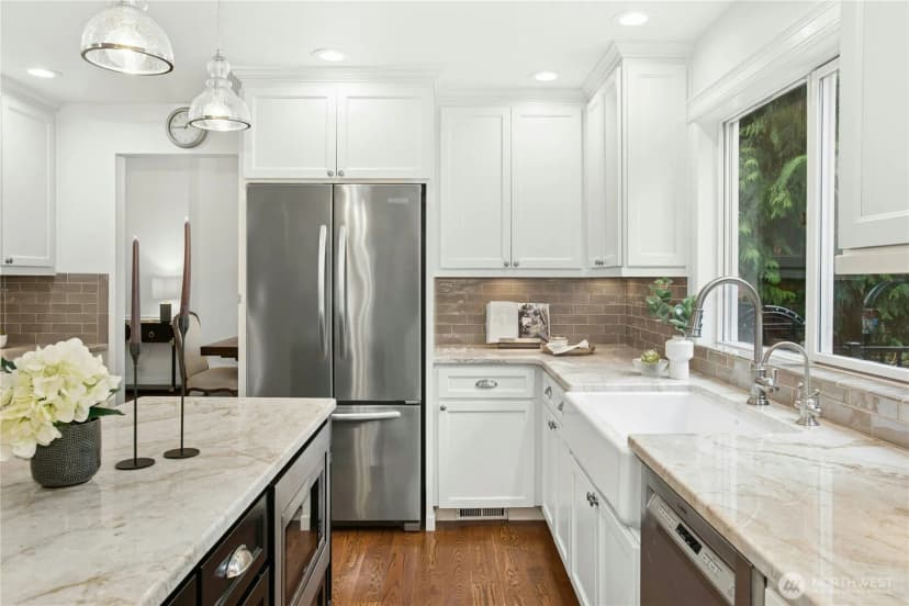 Property photo for 25432 Se 28th Street, Sammamish photo 13