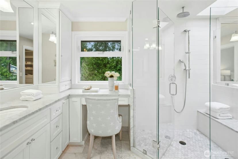 Property photo for 25432 Se 28th Street, Sammamish photo 18
