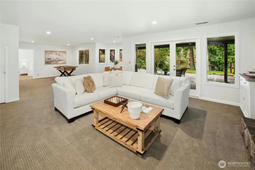 Property photo for 25432 Se 28th Street, Sammamish photo 25