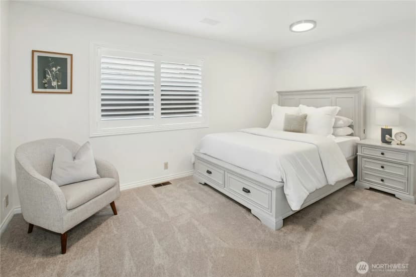 Property photo for 25432 Se 28th Street, Sammamish photo 14