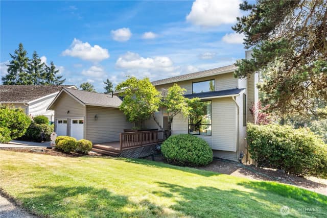Property photo for 11514 84th Ave Ne, Kirkland photo 2