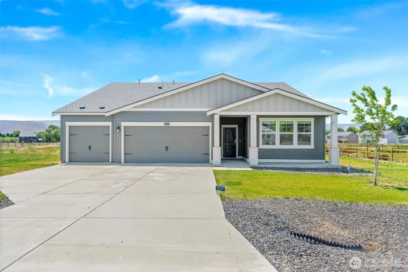 Property photo for 2911 Roan Drive, Ellensburg