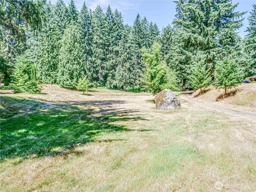 Property photo for 18612 51st Avenue Se, Bothell photo 29