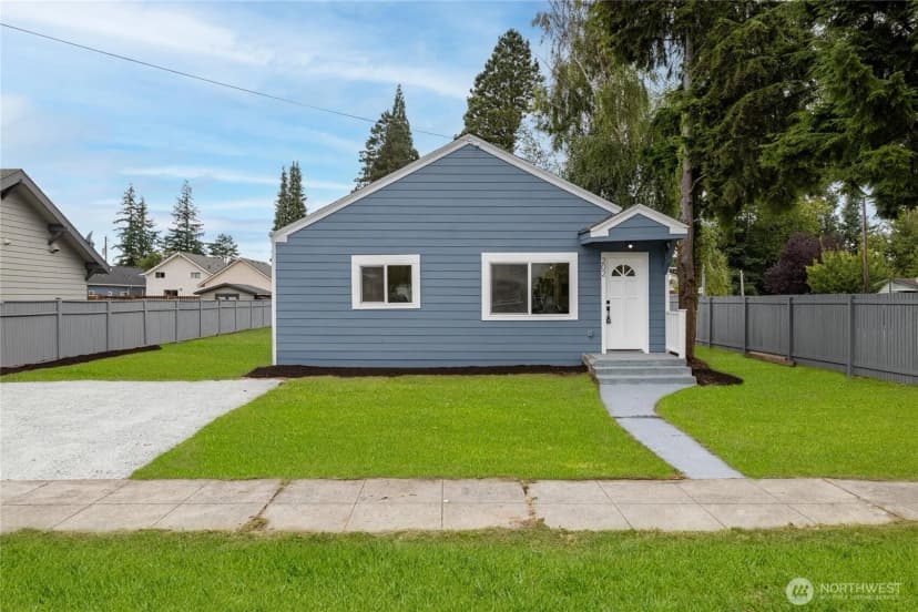 Property photo for 202 Reed St, Sedro Woolley photo 2