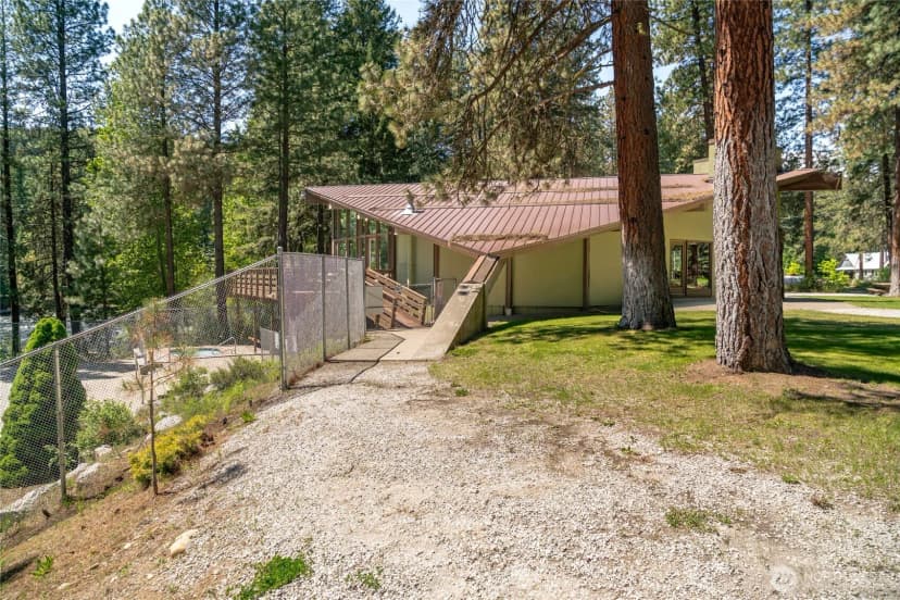 Property photo for 25601 Camp 12 Rd, Leavenworth photo 6