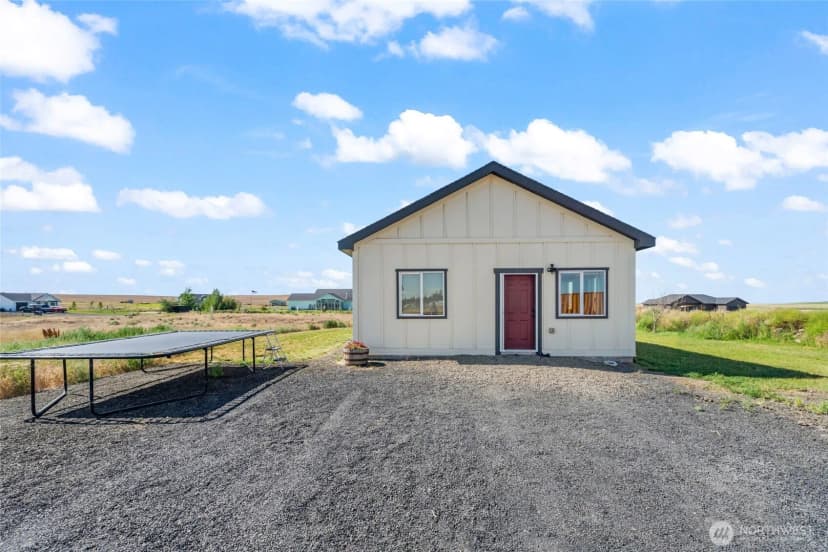Property photo for 38220 Fitness Lane E, Davenport