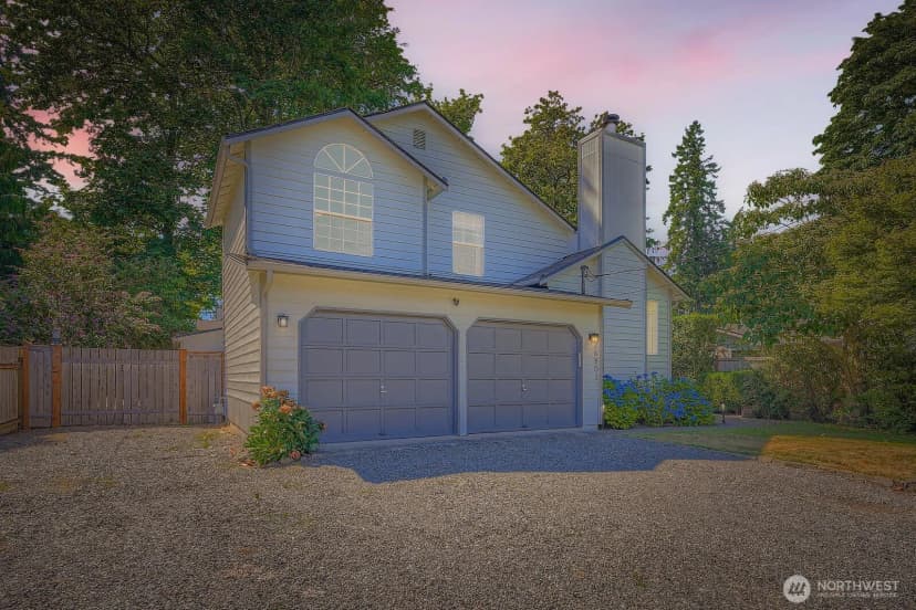 Property photo for 26803 216th Avenue Se, Maple Valley photo 34