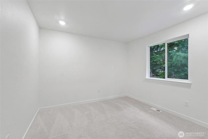 Property photo for 24237 13th Avenue Se #25, Bothell photo 15