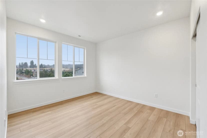 Property photo for 24237 13th Avenue Se #25, Bothell photo 6