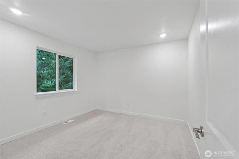 Property photo for 24237 13th Avenue Se #25, Bothell photo 16