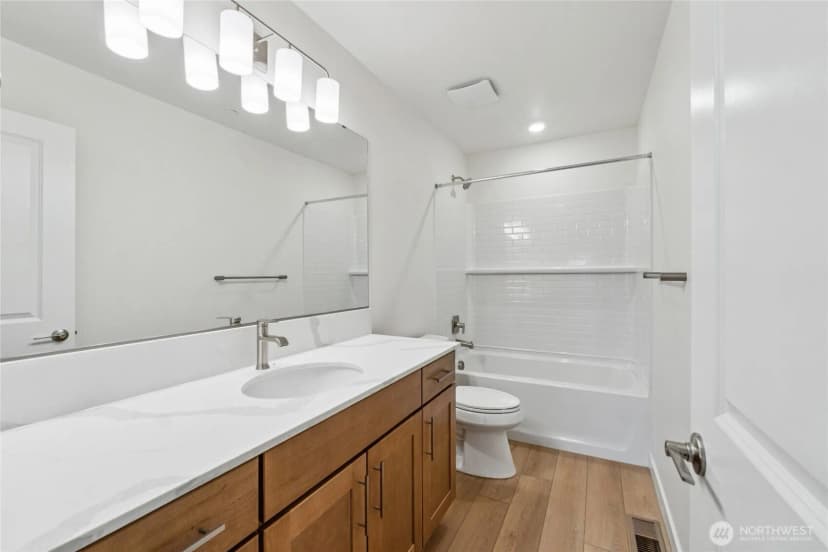 Property photo for 24237 13th Avenue Se #25, Bothell photo 13