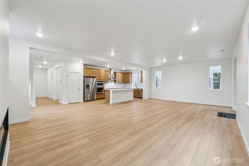 Property photo for 24237 13th Avenue Se #25, Bothell photo 5