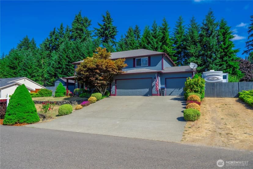 Property photo for 11925 Mayfair Avenue Sw, Port Orchard photo 2