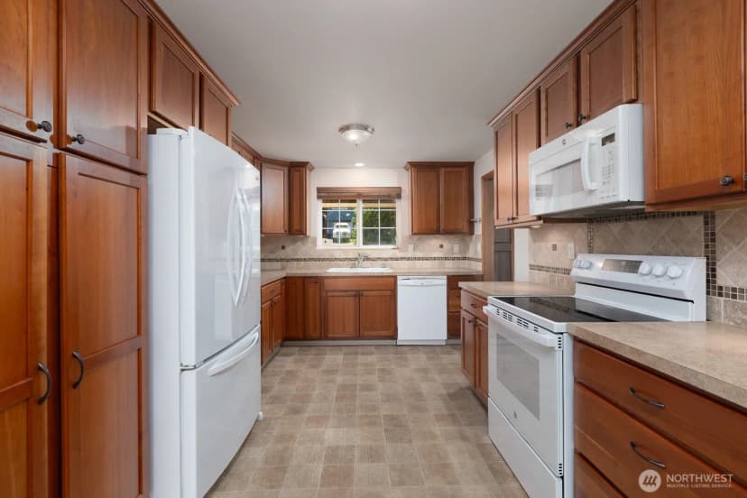 Property photo for 7517 86th Street E, Puyallup photo 10
