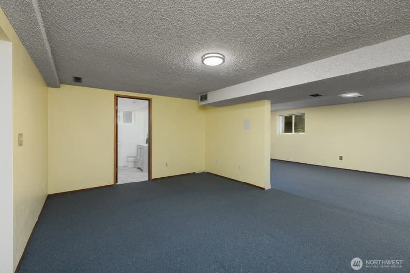 Property photo for 7517 86th Street E, Puyallup photo 25