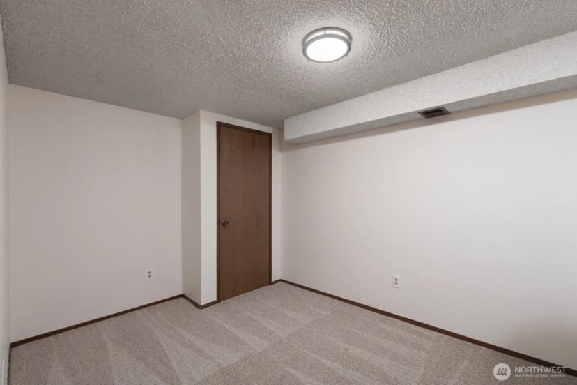 Property photo for 7517 86th Street E, Puyallup photo 22