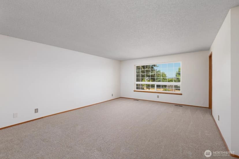 Property photo for 7517 86th Street E, Puyallup photo 7