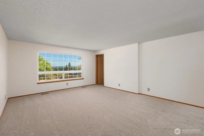 Property photo for 7517 86th Street E, Puyallup photo 8