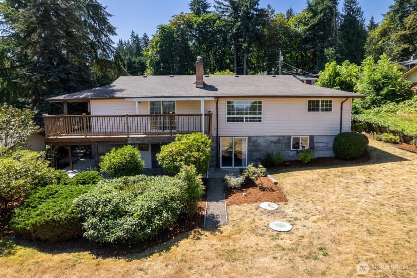 Property photo for 7517 86th Street E, Puyallup photo 4
