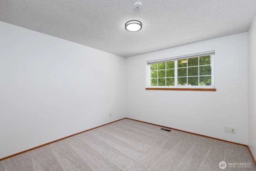 Property photo for 7517 86th Street E, Puyallup photo 19