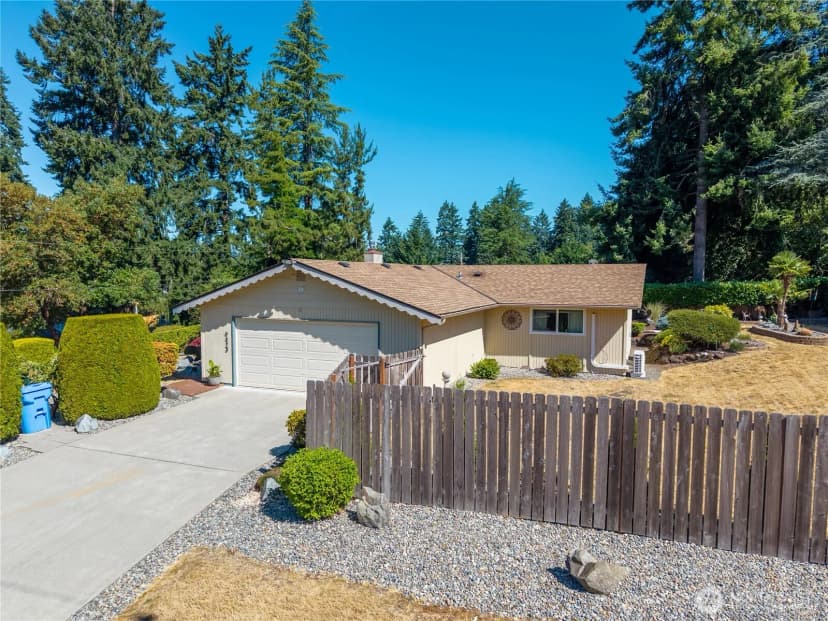 Property photo for 9423 104th Street Sw, Lakewood photo 35
