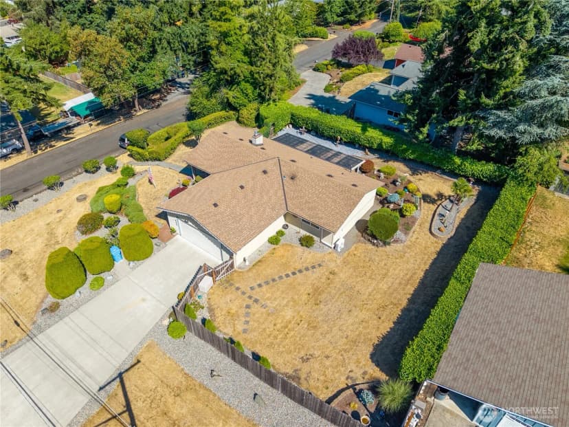 Property photo for 9423 104th Street Sw, Lakewood photo 32