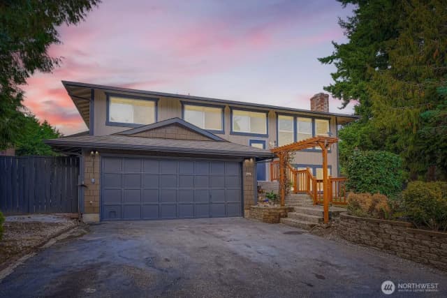 Property photo for 30215 54th Avenue S, Auburn