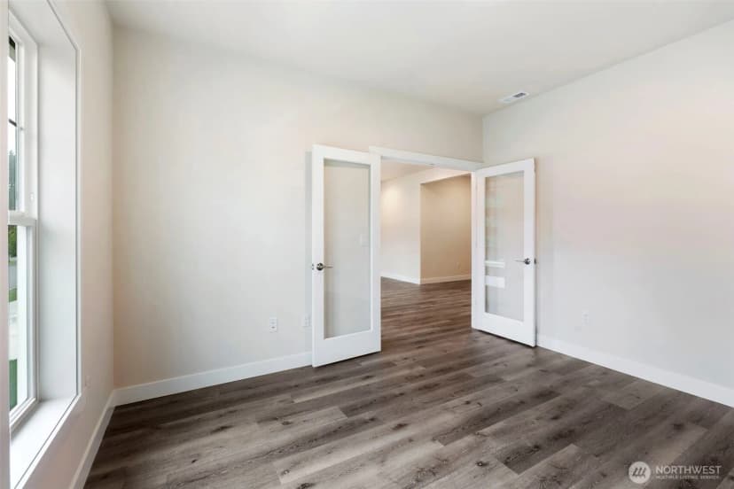 Property photo for 6823 Kyodi Court Se, Tumwater photo 9