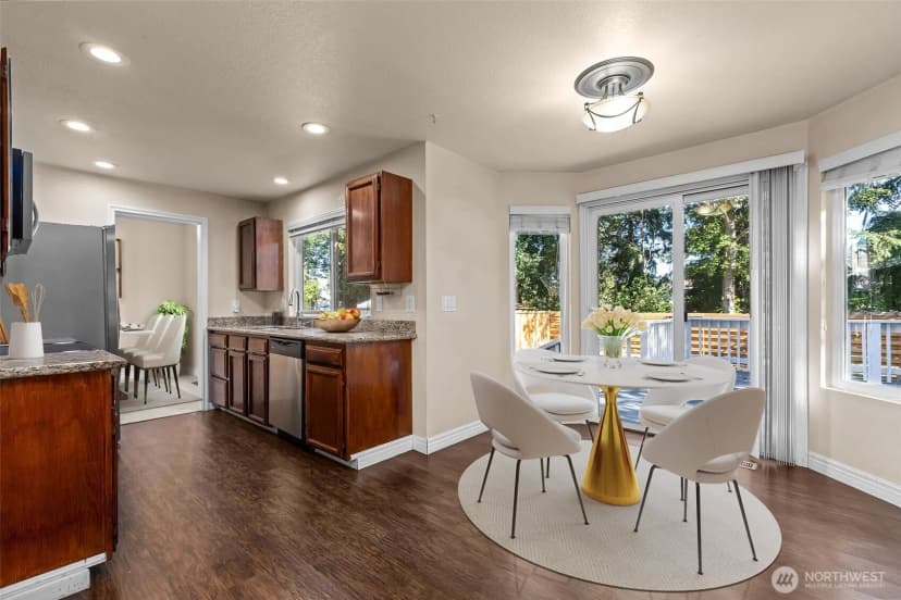 Property photo for 1124 Sw 354th Street, Federal Way photo 10