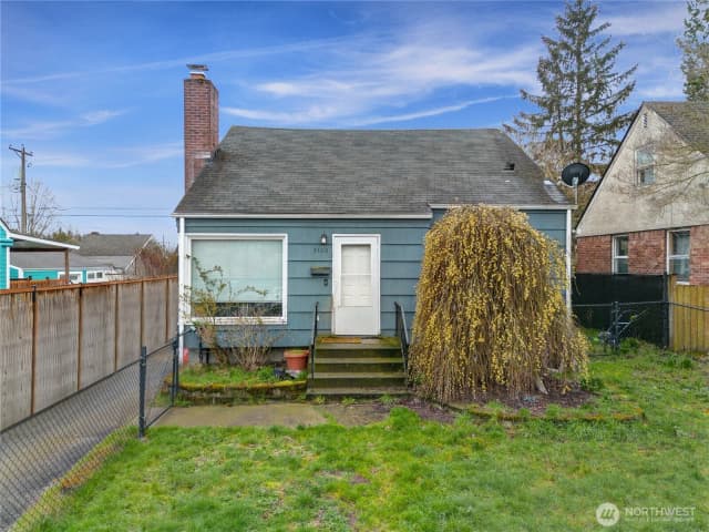 Property photo for 3120 S 17th Street, Tacoma