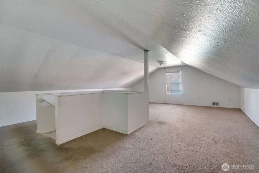 Property photo for 3120 S 17th Street, Tacoma photo 15
