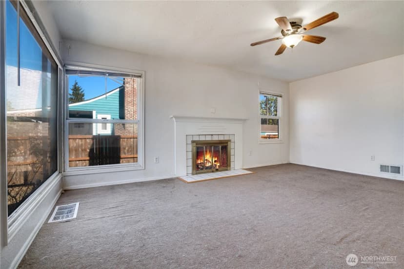 Property photo for 3120 S 17th Street, Tacoma photo 2