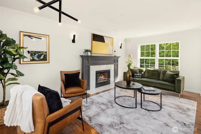 Property photo for 1723 29th Avenue, Seattle photo 4