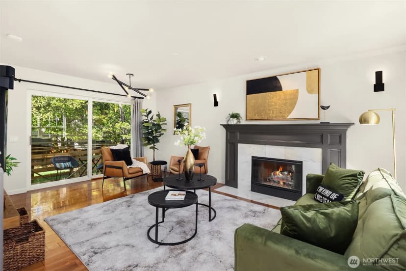 Property photo for 1723 29th Avenue, Seattle photo 3