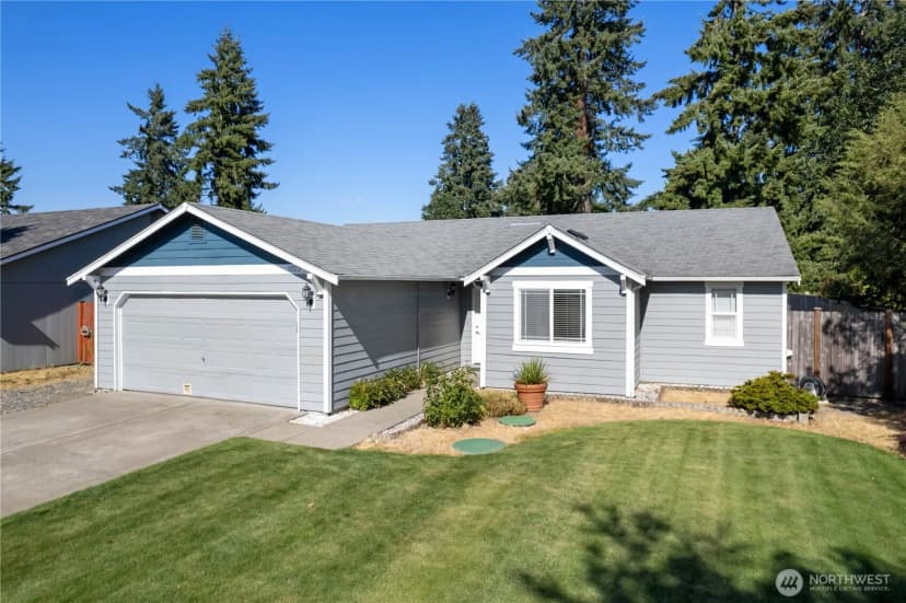 Property photo for 10722 Van Norhop Street Se, Yelm photo 2