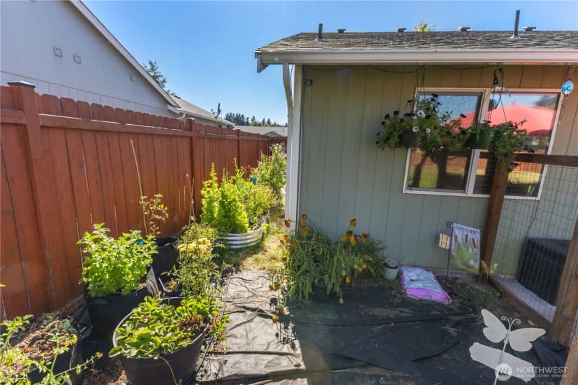 Property photo for 10718 Van Norhop Street Se, Yelm photo 26