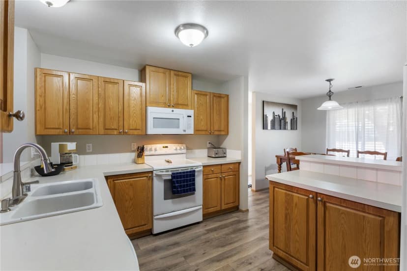 Property photo for 10718 Van Norhop Street Se, Yelm photo 8