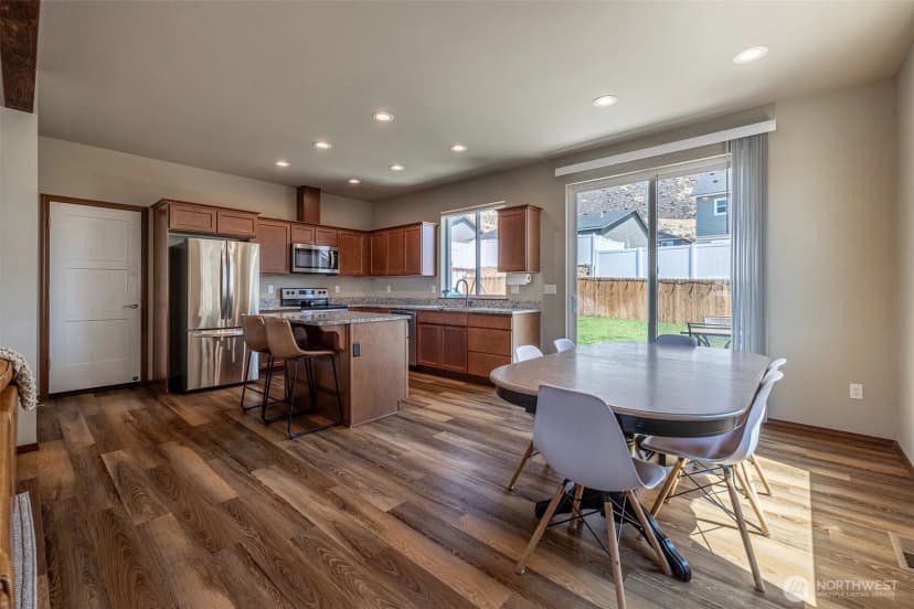 Property photo for 281 Hammond Lane, Rock Island photo 10