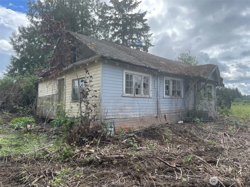 Property photo for 9924 Markworth Road, Lynden photo 6