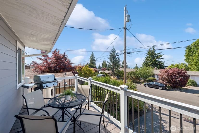 Property photo for 918 Daley Street, Edmonds photo 23