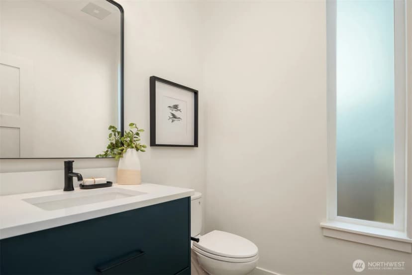 Property photo for 2735 59th Avenue Sw, Seattle photo 14