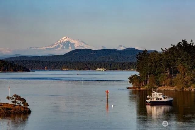 Property photo for 630 Harrison Street, Friday Harbor photo 8