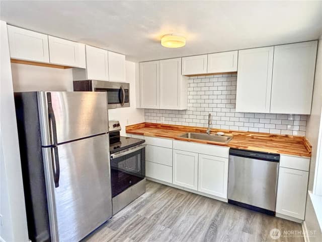 Property photo for 607 W Wyandotte Avenue, Shelton photo 4