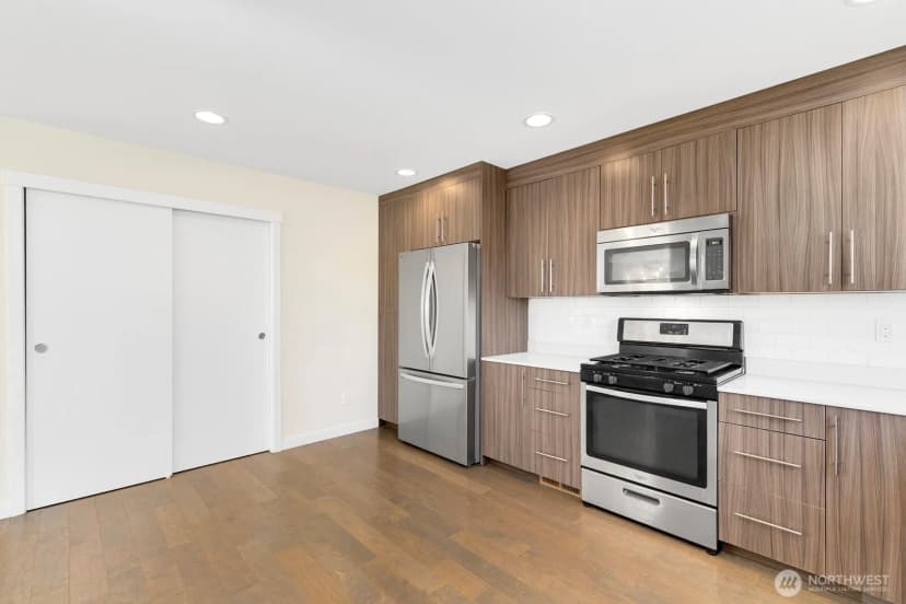 Property photo for 4261 S Holden Street, Seattle photo 18