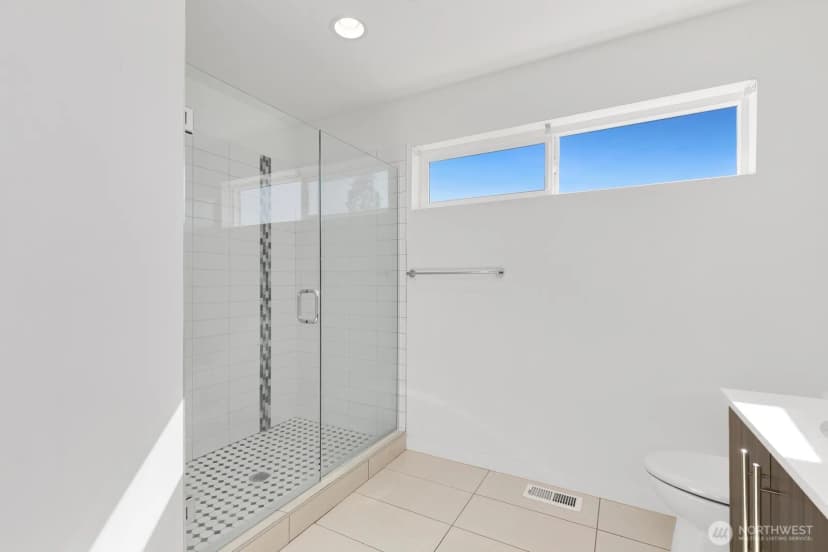 Property photo for 4261 S Holden Street, Seattle photo 31