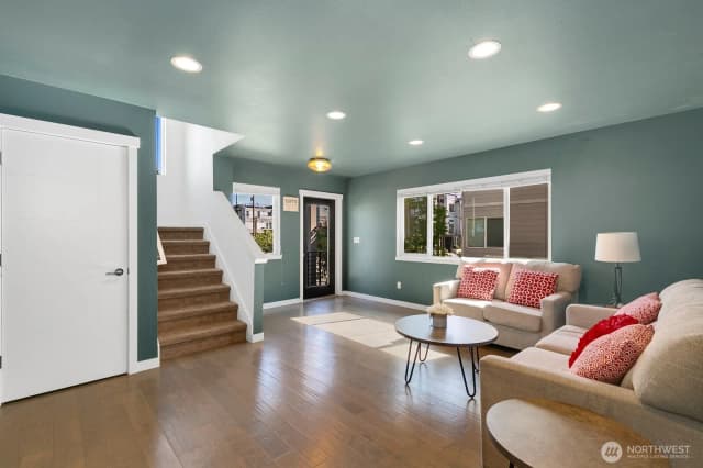 Property photo for 4261 S Holden Street, Seattle photo 5