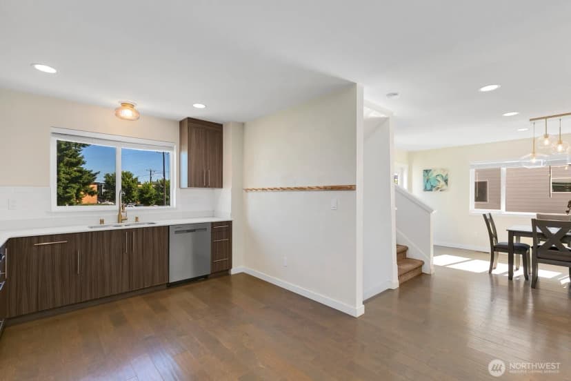 Property photo for 4261 S Holden Street, Seattle photo 15