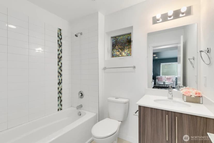 Property photo for 4261 S Holden Street, Seattle photo 19