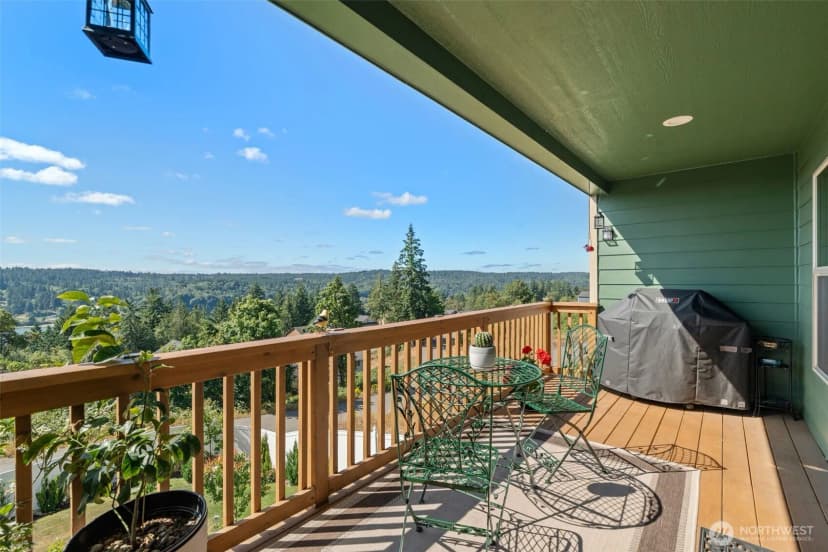 Property photo for 2416 W Echo Bay Drive, Bremerton photo 19